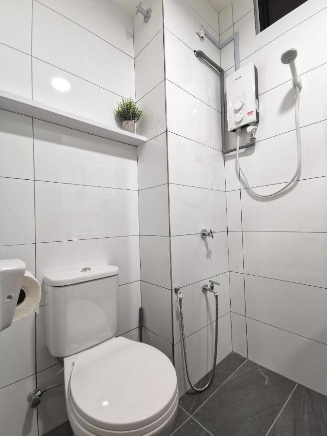Traders Garden Apartment *